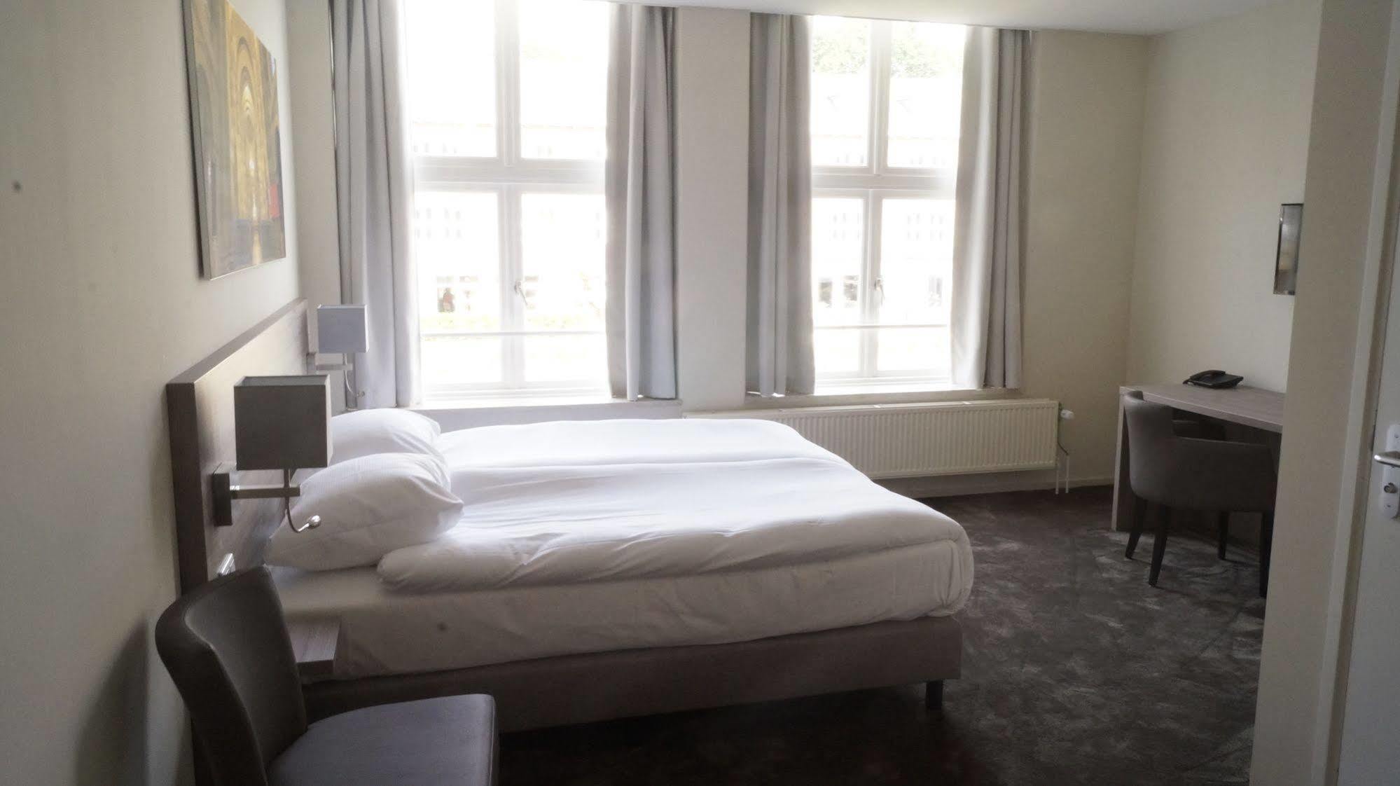 Fletcher Kloosterhotel Willibrordhaeghe Deurne Bagian luar foto